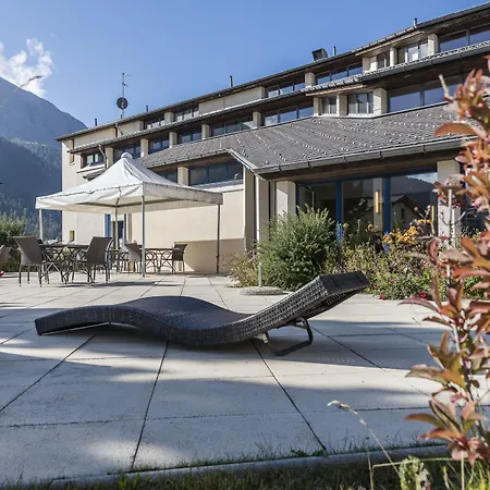 Gaestehaus Convict Penzion Zuoz