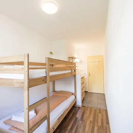 Gaestehaus Convict 2*