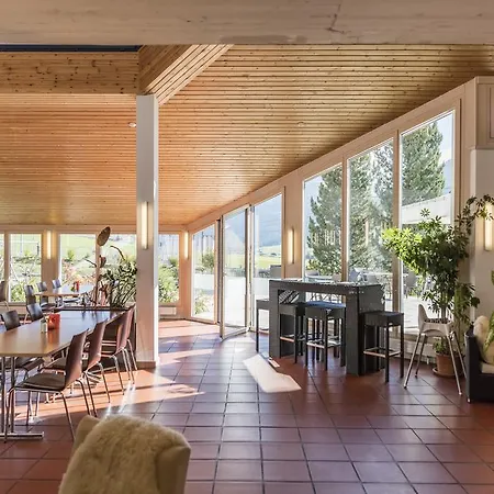 Gaestehaus Convict 2*